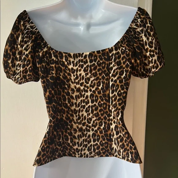 Vixen by Micheline Pitt Leopard Powder Puff Top - Picture 4 of 10